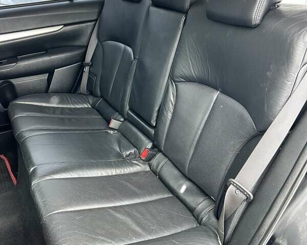 Черный Субару Аутбек, объемом двигателя 2.46 л и пробегом 304 тыс. км за 8500 $, фото 15 на Automoto.ua