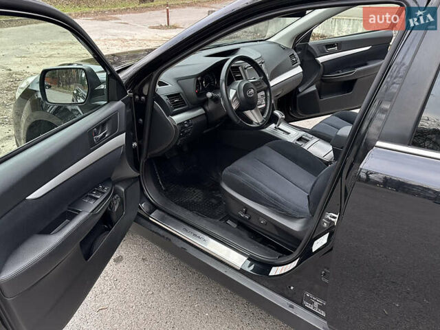 Чорний Субару Аутбек, об'ємом двигуна 2.46 л та пробігом 184 тис. км за 9900 $, фото 20 на Automoto.ua