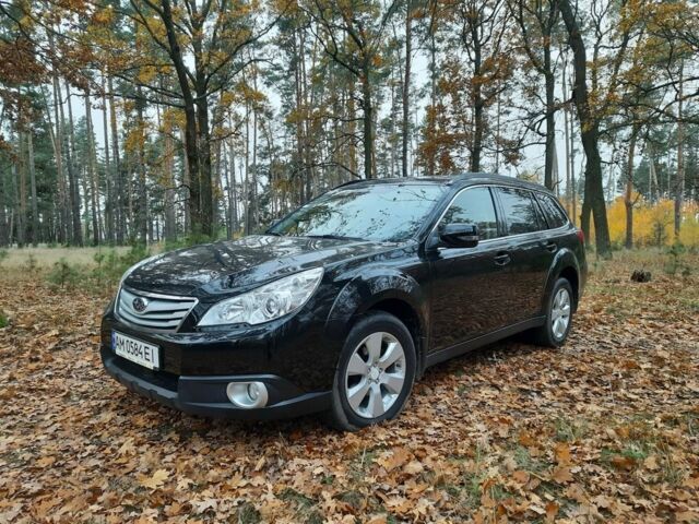 Чорний Субару Аутбек, об'ємом двигуна 2.5 л та пробігом 476 тис. км за 9699 $, фото 1 на Automoto.ua