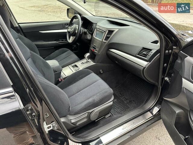 Чорний Субару Аутбек, об'ємом двигуна 2.46 л та пробігом 184 тис. км за 9900 $, фото 23 на Automoto.ua