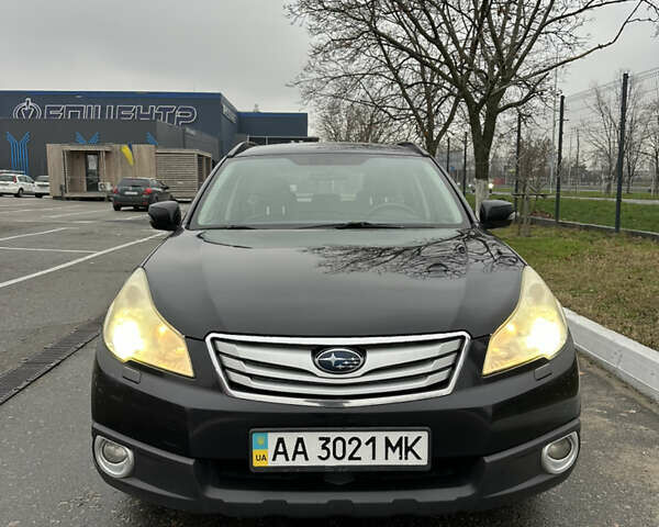 Черный Субару Аутбек, объемом двигателя 2.46 л и пробегом 284 тыс. км за 7950 $, фото 4 на Automoto.ua