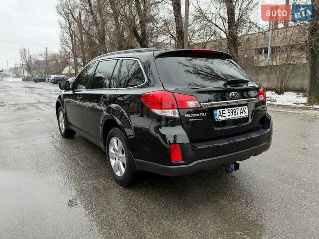 Чорний Субару Аутбек, об'ємом двигуна 2.46 л та пробігом 153 тис. км за 10900 $, фото 5 на Automoto.ua