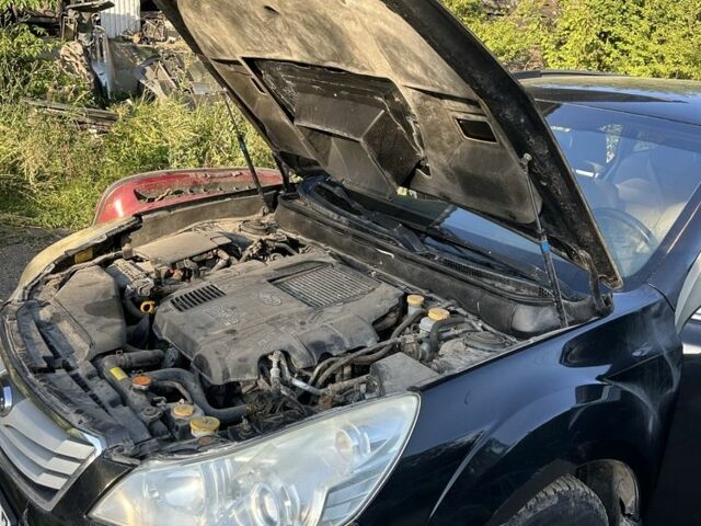 Чорний Субару Аутбек, об'ємом двигуна 2 л та пробігом 390 тис. км за 4300 $, фото 2 на Automoto.ua