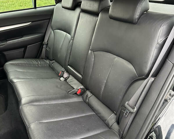 Черный Субару Аутбек, объемом двигателя 2.46 л и пробегом 284 тыс. км за 8990 $, фото 18 на Automoto.ua