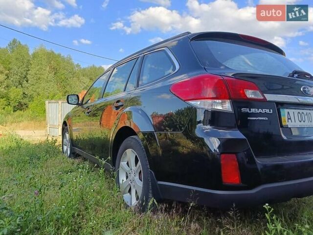 Черный Субару Аутбек, объемом двигателя 2.46 л и пробегом 295 тыс. км за 9900 $, фото 1 на Automoto.ua