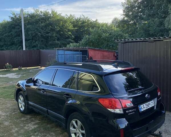 Черный Субару Аутбек, объемом двигателя 2.5 л и пробегом 221 тыс. км за 11000 $, фото 13 на Automoto.ua