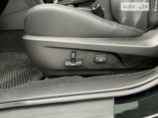 Черный Субару Аутбек, объемом двигателя 2 л и пробегом 159 тыс. км за 14000 $, фото 19 на Automoto.ua