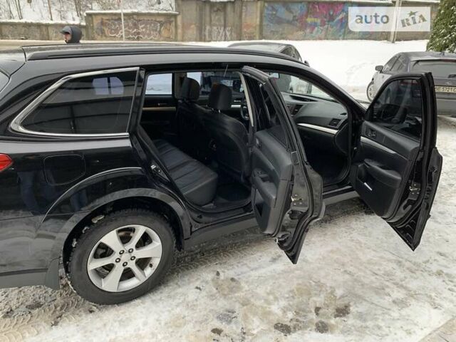 Чорний Субару Аутбек, об'ємом двигуна 2 л та пробігом 140 тис. км за 14800 $, фото 30 на Automoto.ua