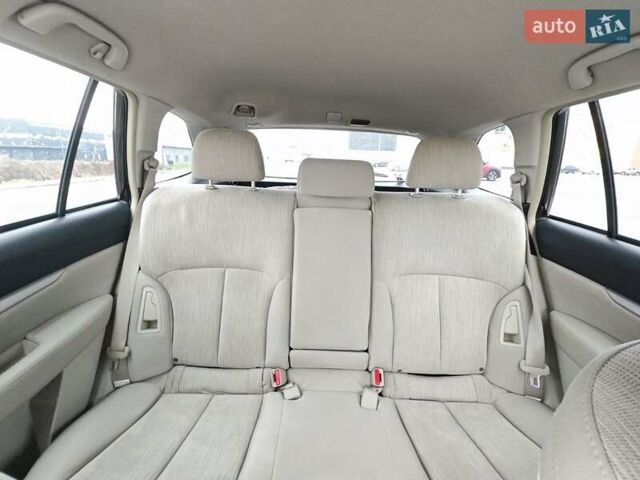 Черный Субару Аутбек, объемом двигателя 2.5 л и пробегом 238 тыс. км за 9800 $, фото 11 на Automoto.ua