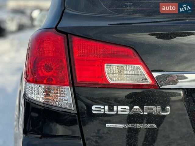 Чорний Субару Аутбек, об'ємом двигуна 2.5 л та пробігом 225 тис. км за 10490 $, фото 10 на Automoto.ua