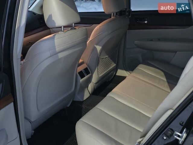 Черный Субару Аутбек, объемом двигателя 2.5 л и пробегом 249 тыс. км за 7999 $, фото 19 на Automoto.ua