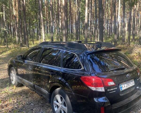 Черный Субару Аутбек, объемом двигателя 2.5 л и пробегом 221 тыс. км за 11000 $, фото 7 на Automoto.ua