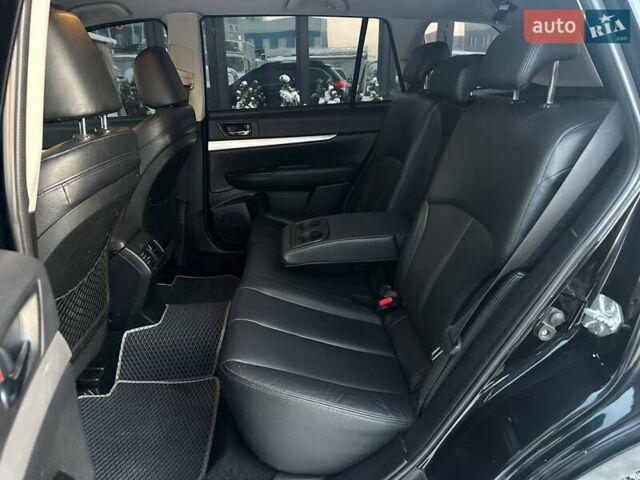 Чорний Субару Аутбек, об'ємом двигуна 2.5 л та пробігом 225 тис. км за 10490 $, фото 19 на Automoto.ua