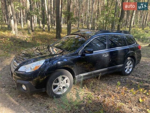 Черный Субару Аутбек, объемом двигателя 2.5 л и пробегом 221 тыс. км за 11000 $, фото 4 на Automoto.ua