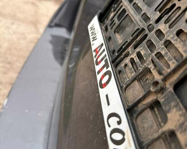 Черный Субару Аутбек, объемом двигателя 2.2 л и пробегом 223 тыс. км за 11000 $, фото 13 на Automoto.ua