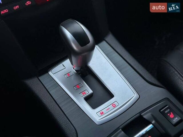 Чорний Субару Аутбек, об'ємом двигуна 2.5 л та пробігом 225 тис. км за 10490 $, фото 28 на Automoto.ua