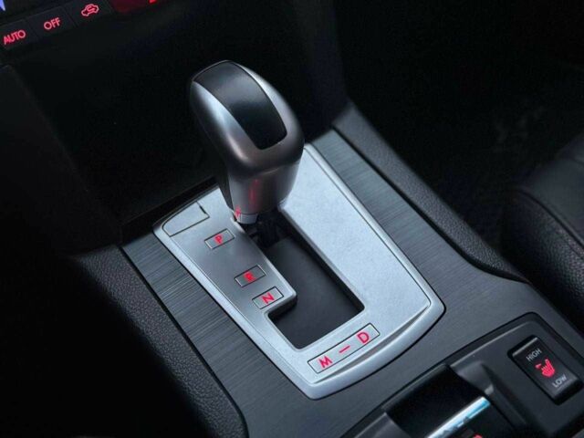 Чорний Субару Аутбек, об'ємом двигуна 2.5 л та пробігом 225 тис. км за 10490 $, фото 20 на Automoto.ua