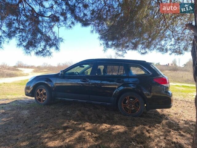 Черный Субару Аутбек, объемом двигателя 2 л и пробегом 151 тыс. км за 12000 $, фото 12 на Automoto.ua