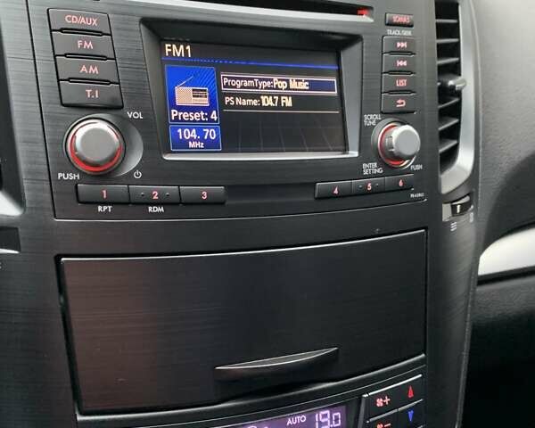 Чорний Субару Аутбек, об'ємом двигуна 2 л та пробігом 140 тис. км за 14800 $, фото 21 на Automoto.ua