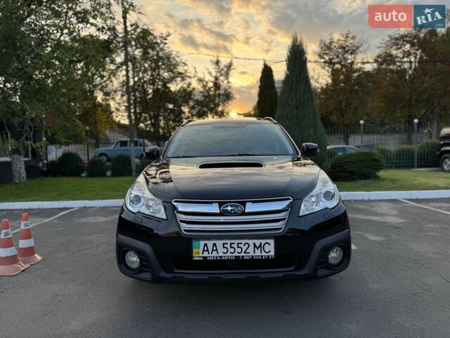 Чорний Субару Аутбек, об'ємом двигуна 2 л та пробігом 174 тис. км за 9500 $, фото 2 на Automoto.ua
