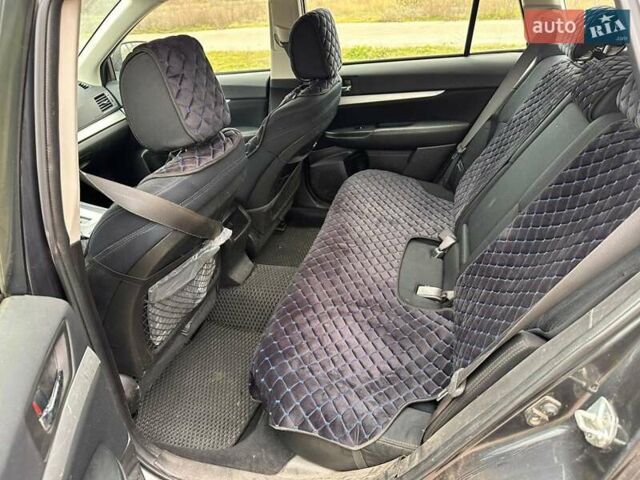 Черный Субару Аутбек, объемом двигателя 2.2 л и пробегом 223 тыс. км за 11000 $, фото 11 на Automoto.ua