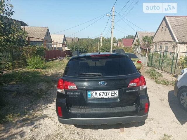 Черный Субару Аутбек, объемом двигателя 2.46 л и пробегом 312 тыс. км за 8500 $, фото 7 на Automoto.ua
