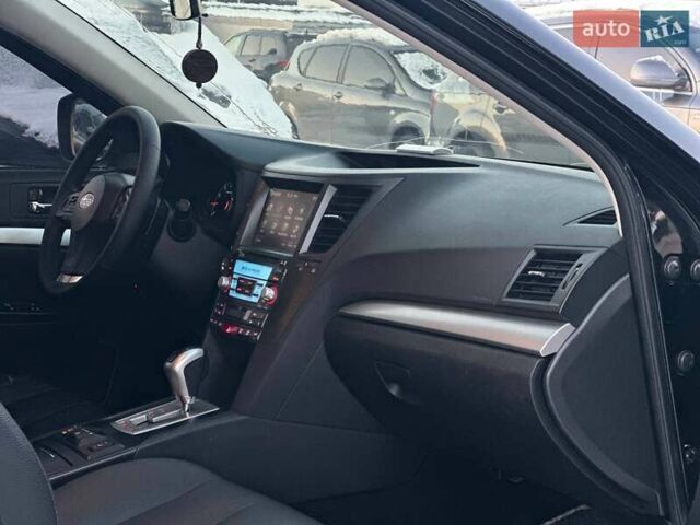 Чорний Субару Аутбек, об'ємом двигуна 2.5 л та пробігом 225 тис. км за 10490 $, фото 14 на Automoto.ua