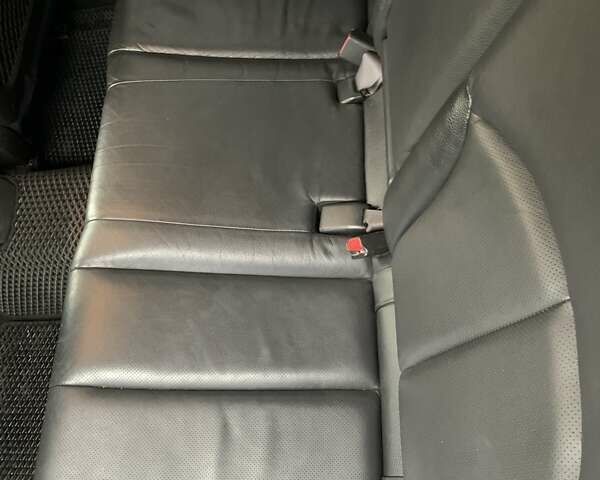 Чорний Субару Аутбек, об'ємом двигуна 2 л та пробігом 140 тис. км за 14800 $, фото 32 на Automoto.ua