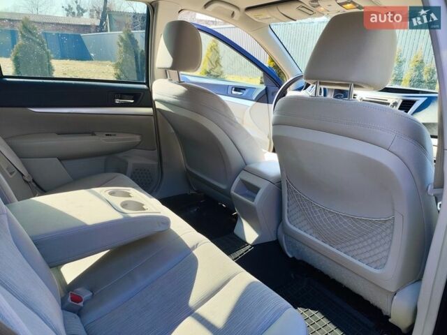 Чорний Субару Аутбек, об'ємом двигуна 2.46 л та пробігом 238 тис. км за 9500 $, фото 6 на Automoto.ua