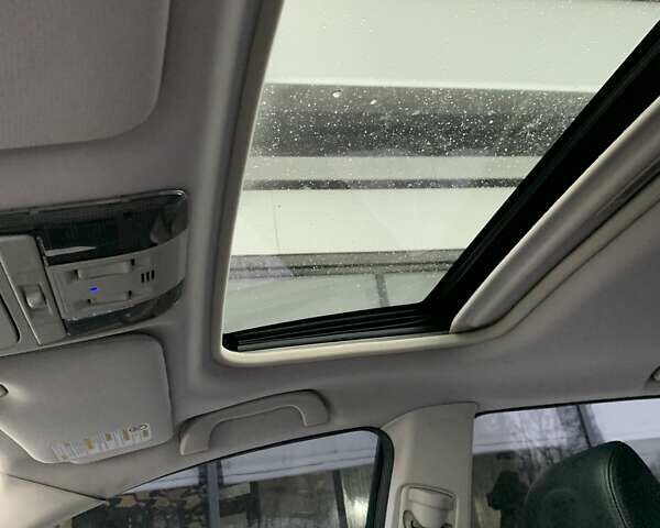 Чорний Субару Аутбек, об'ємом двигуна 2 л та пробігом 140 тис. км за 14800 $, фото 23 на Automoto.ua