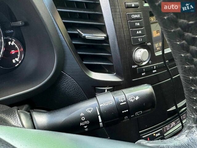 Чорний Субару Аутбек, об'ємом двигуна 2 л та пробігом 261 тис. км за 8990 $, фото 21 на Automoto.ua