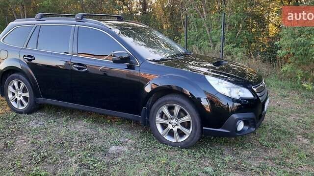Черный Субару Аутбек, объемом двигателя 2 л и пробегом 170 тыс. км за 13900 $, фото 7 на Automoto.ua