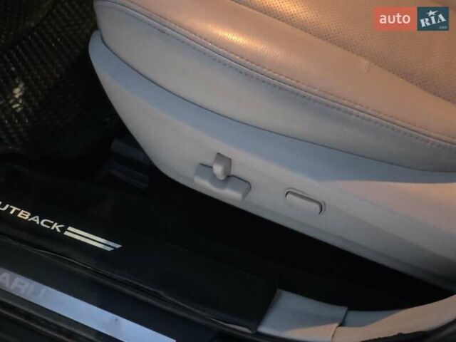 Черный Субару Аутбек, объемом двигателя 2.5 л и пробегом 249 тыс. км за 7999 $, фото 31 на Automoto.ua