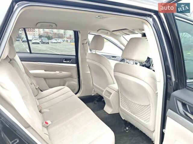 Черный Субару Аутбек, объемом двигателя 2.5 л и пробегом 238 тыс. км за 9800 $, фото 9 на Automoto.ua