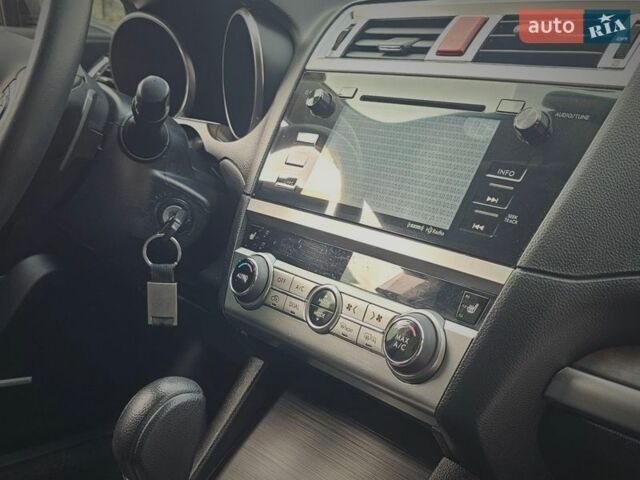 Черный Субару Аутбек, объемом двигателя 2.46 л и пробегом 78 тыс. км за 13800 $, фото 18 на Automoto.ua