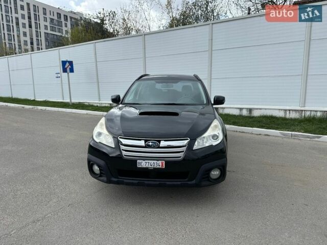 Чорний Субару Аутбек, об'ємом двигуна 2 л та пробігом 182 тис. км за 8990 $, фото 2 на Automoto.ua