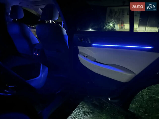 Чорний Субару Аутбек, об'ємом двигуна 2.5 л та пробігом 191 тис. км за 15000 $, фото 20 на Automoto.ua