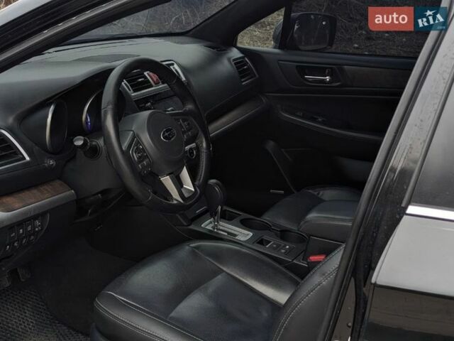 Чорний Субару Аутбек, об'ємом двигуна 2.5 л та пробігом 225 тис. км за 14500 $, фото 1 на Automoto.ua