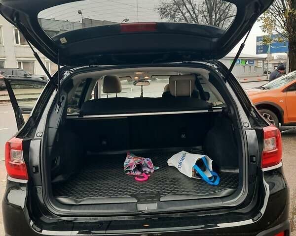 Черный Субару Аутбек, объемом двигателя 2 л и пробегом 240 тыс. км за 17000 $, фото 39 на Automoto.ua