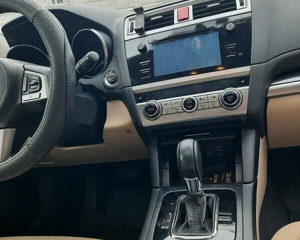 Черный Субару Аутбек, объемом двигателя 2 л и пробегом 240 тыс. км за 17000 $, фото 47 на Automoto.ua