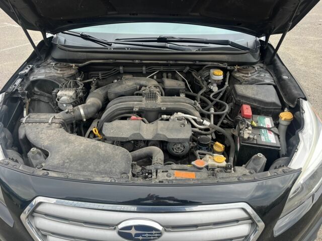 Черный Субару Аутбек, объемом двигателя 2.5 л и пробегом 342 тыс. км за 11500 $, фото 8 на Automoto.ua