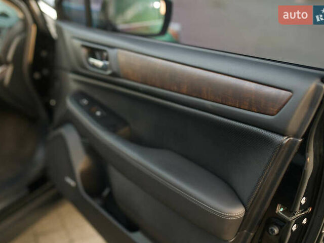 Чорний Субару Аутбек, об'ємом двигуна 2.46 л та пробігом 180 тис. км за 16900 $, фото 13 на Automoto.ua