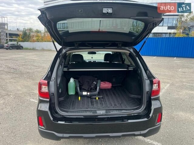 Чорний Субару Аутбек, об'ємом двигуна 2.5 л та пробігом 341 тис. км за 11600 $, фото 14 на Automoto.ua