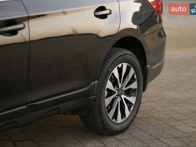 Чорний Субару Аутбек, об'ємом двигуна 2.46 л та пробігом 180 тис. км за 16900 $, фото 2 на Automoto.ua