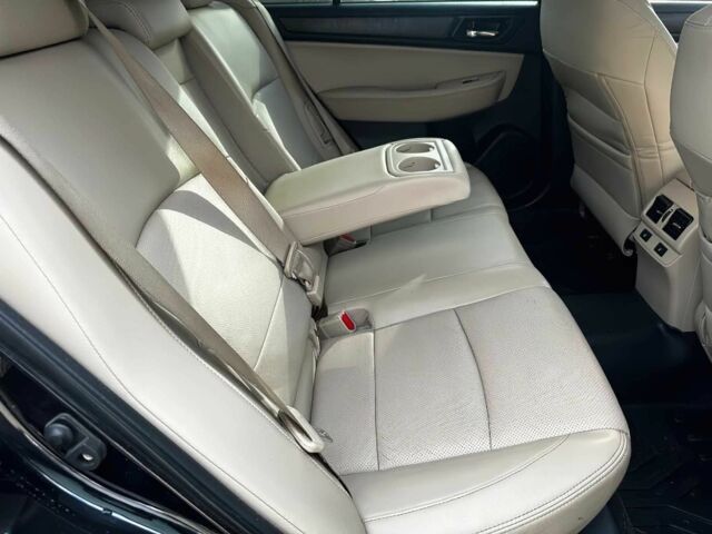 Черный Субару Аутбек, объемом двигателя 3.6 л и пробегом 78 тыс. км за 7750 $, фото 10 на Automoto.ua