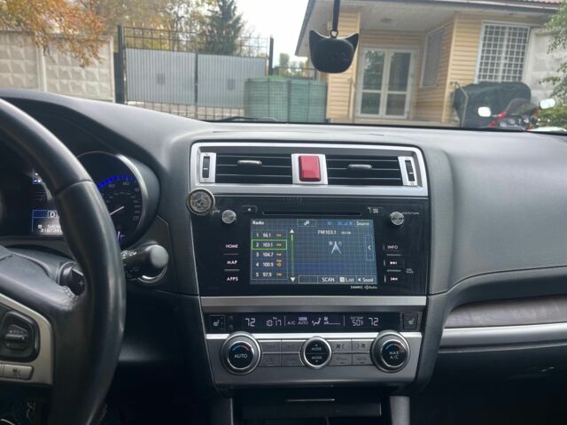 Черный Субару Аутбек, объемом двигателя 2.5 л и пробегом 342 тыс. км за 11500 $, фото 7 на Automoto.ua