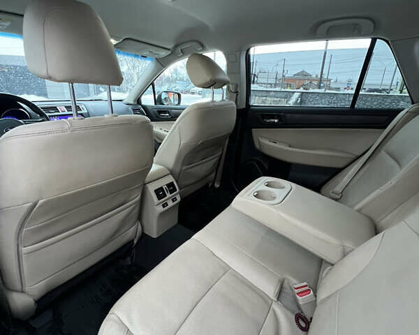 Чорний Субару Аутбек, об'ємом двигуна 2.46 л та пробігом 173 тис. км за 14500 $, фото 29 на Automoto.ua