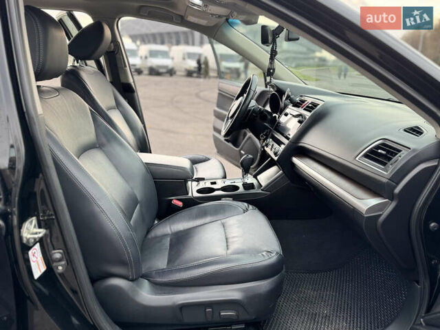 Черный Субару Аутбек, объемом двигателя 2.5 л и пробегом 125 тыс. км за 14990 $, фото 23 на Automoto.ua