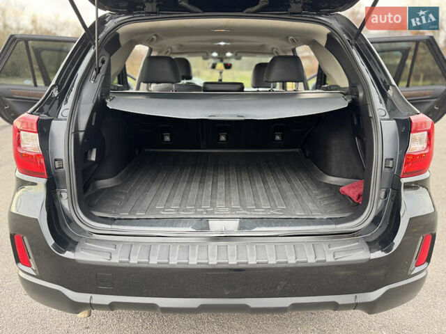 Черный Субару Аутбек, объемом двигателя 2.5 л и пробегом 125 тыс. км за 14990 $, фото 21 на Automoto.ua