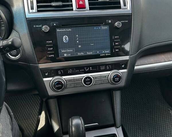 Черный Субару Аутбек, объемом двигателя 2.5 л и пробегом 175 тыс. км за 14400 $, фото 10 на Automoto.ua